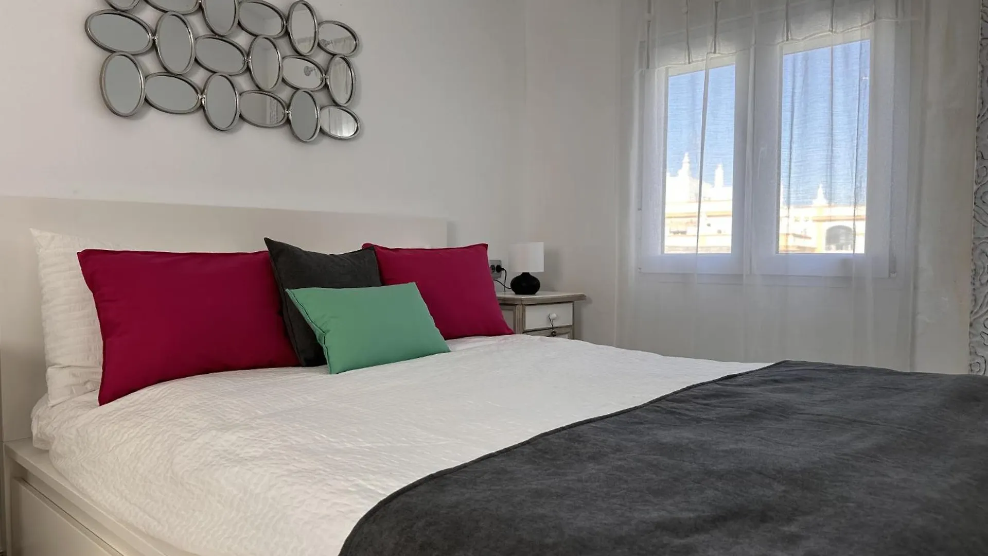 Dante Suite - Ole Solutions Jerez de la Frontera Apartment